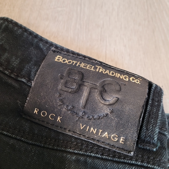 Good quality Jean - Picture 2 of 5